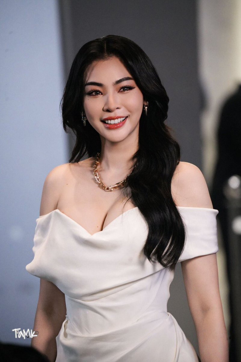 Tiffany & Co. Unveils Faye: Diamonds or Destiny?  
Power, Elegance, and a Controversial Evolution   —  Empowered Elegance, Timeless Luxury, Purposeful Glamour