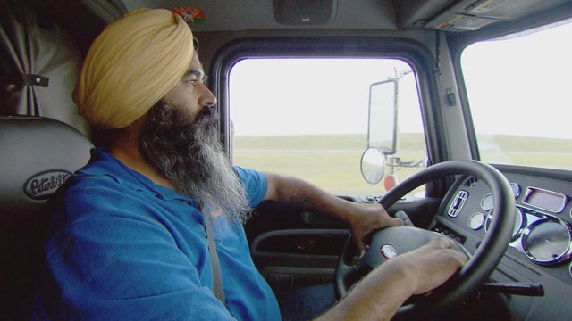 U.S. Halts Truck Driver Visas After Fatal Florida Crash! —  work visa suspension 2025, truck driver safety regulations, U.S. immigration policy updates