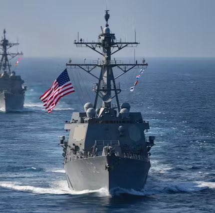 US Warships with 2,000 Marines: Is War Imminent in Venezuela? —  US Navy deployment Venezuela, Marines heading to South America, military conflict updates 2025