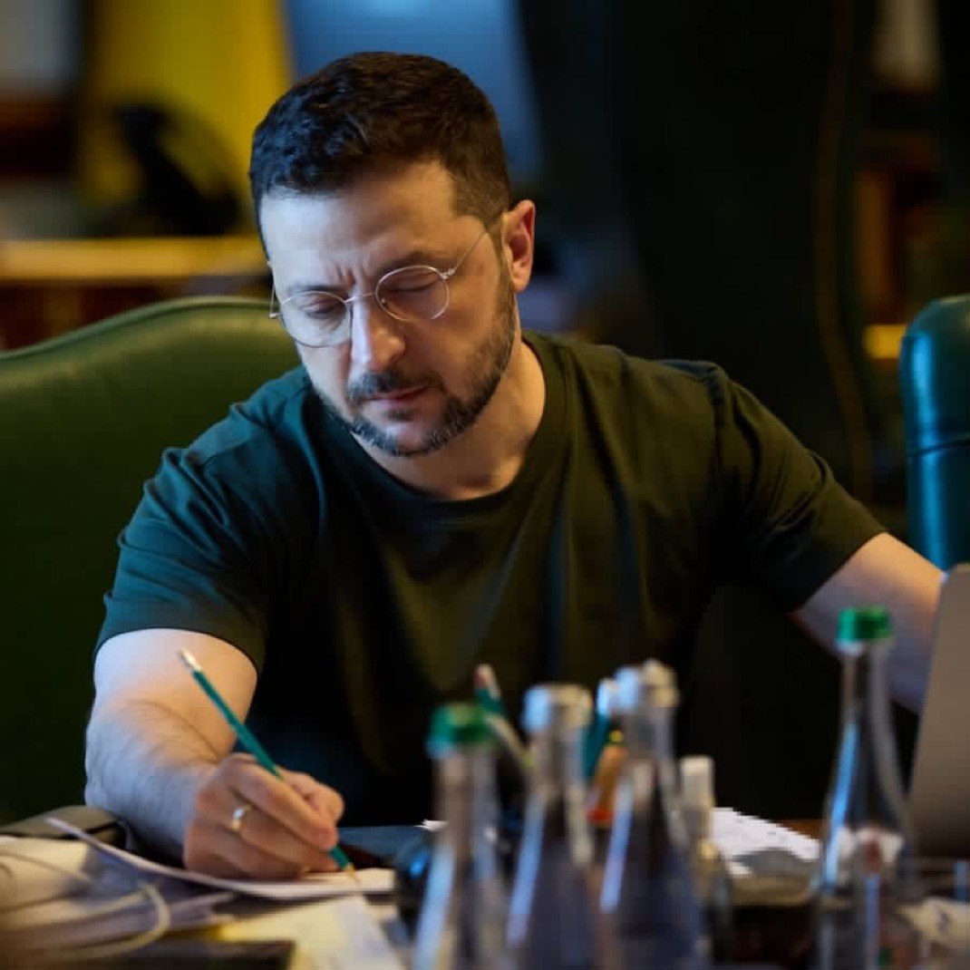 Ukrainian Land Cession: Zelensky's Bold Stance! —  Ukrainian sovereignty news, Zelensky land policy 2025, territorial integrity Ukraine