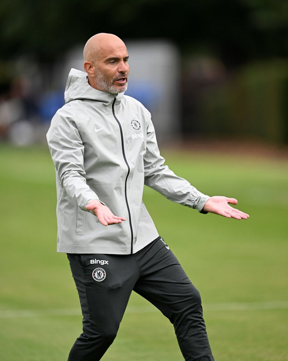 Who's Really in Charge? Chelsea's Power Struggle Exposed! —  football leadership roles, Chelsea transfer strategy, Maresca coaching impact