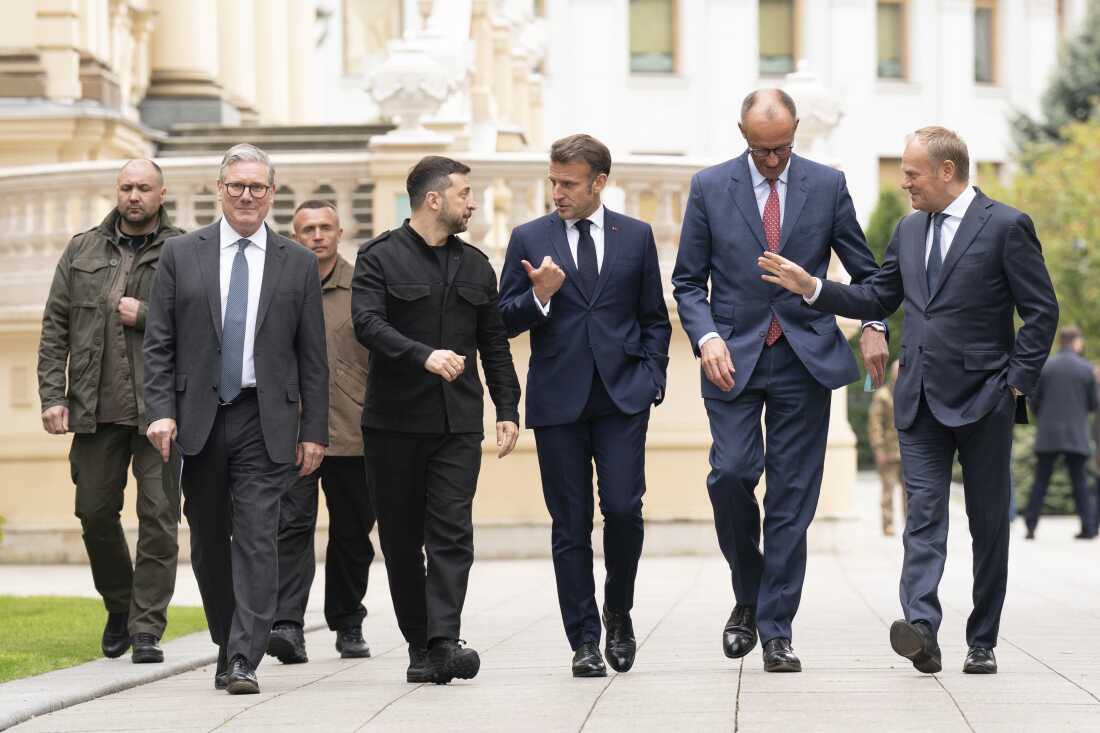 World Leaders Shock: Trump-Putin Meeting Applauded! —  international diplomacy, Ukraine conflict resolution, global leaders statement