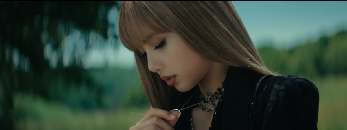 "Her Grief vs. His Smile: A Dream That Haunts Her"  
DREAM FILM OUT NOW  
LISAxDREAM —  grief and memory, imagination of lost love, bittersweet nostalgia 2025