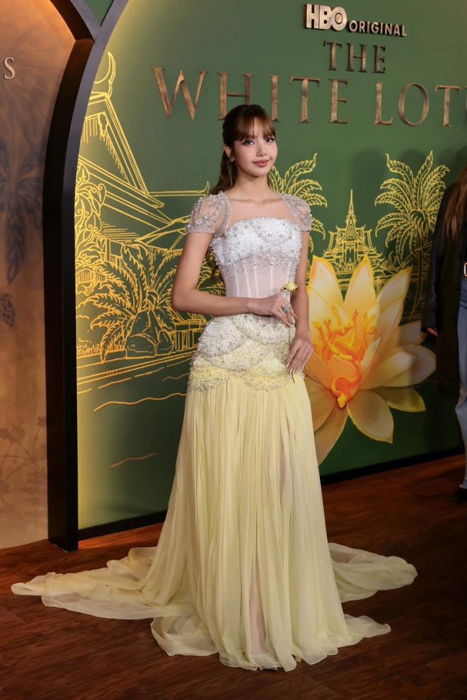 Breaking: Princess LISA Sparks Outrage at TWL Premiere!
LalisaManobal
LISAxTheWhiteLotus
TheWhiteLotus