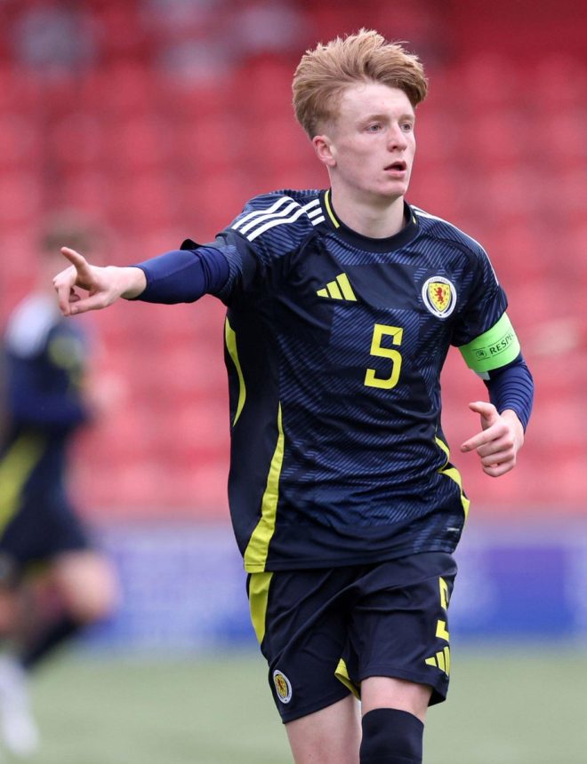Arsenal's Shocking Move: 15-Year-Old Hamill's Shocking Transfer!