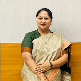 BREAKING: CM Rekha Gupta's Shocking Plan for Sheeshmahal Museum!
Corruption Accountability Threatens to Shake Political Foundations!