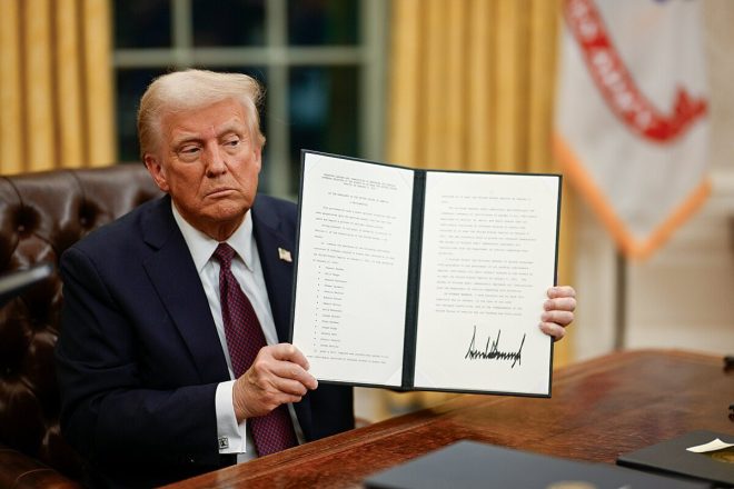 BREAKING: Court Forces Trump to Unlock Federal Funds - Chaos Looms!
