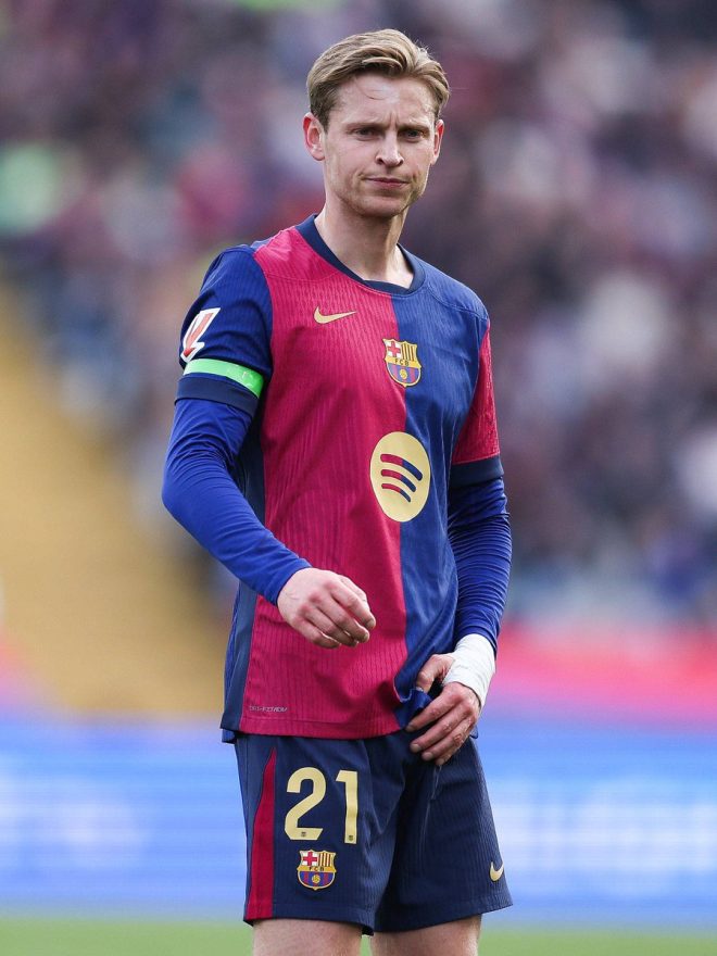 🚨🎖| BREAKING: De Jong Shocks Barcelona with Open Contract Talks! fcblive
