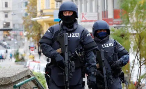 Breaking: Teen Arrested in Foiled ISIS Knife Attack in Vienna!