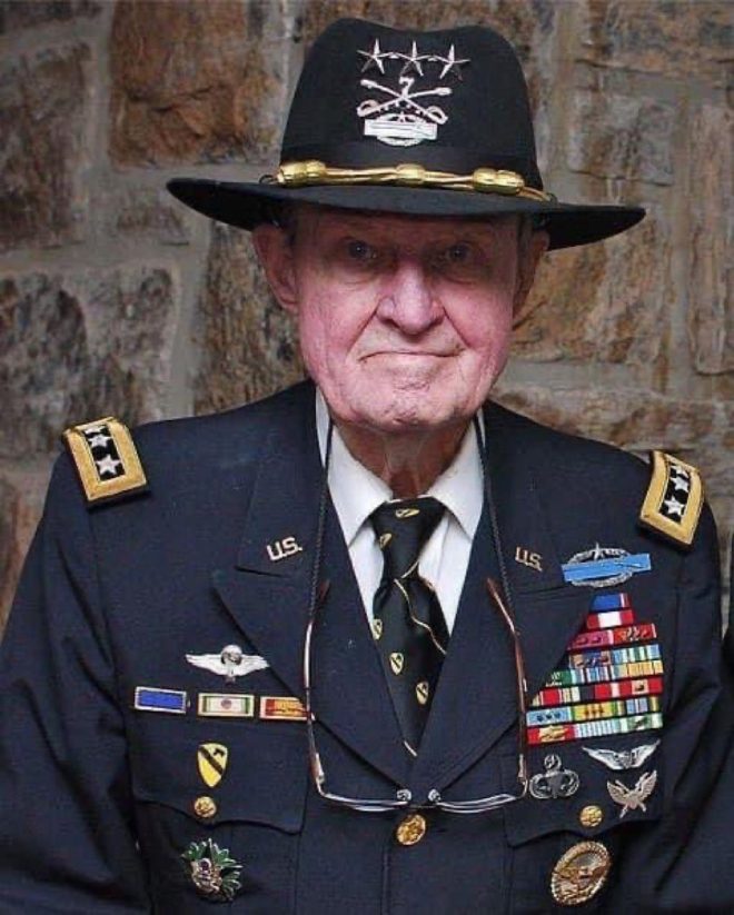 Death of Lt. Gen Moore: A Tribute to His Service at 97