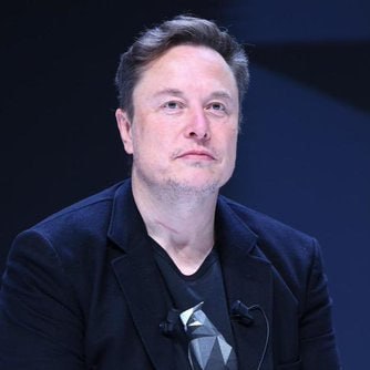 Elon Musk Calls for Ban on Electronic Voting Machines Nationwide!