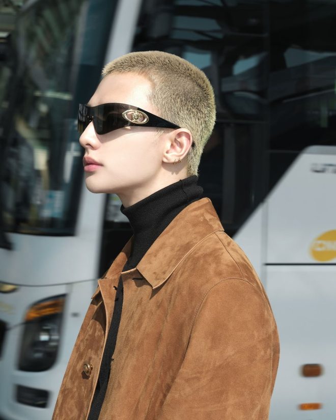 Hyunjin Sparks Outrage in Bold Versace at FW25 Fashion Show!