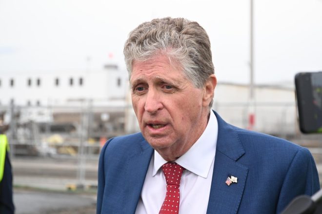 Rhode Island Governor Orders Troopers to Defy ICE Cooperation!