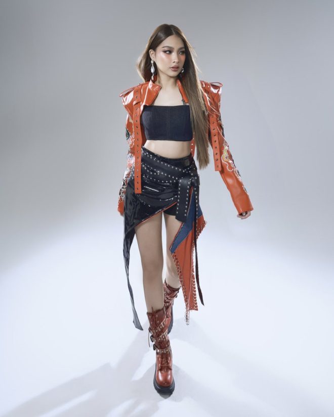 Shocking Secrets Revealed in #BINIverseWorldTourPH Photo Series!