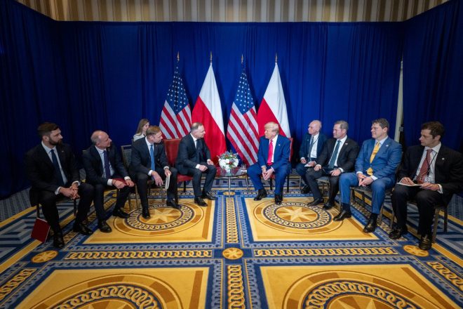 Trump's Secret CPAC Meeting: Poland's President Sparks Outrage!