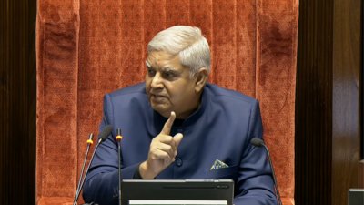 VP Dhankhar Sparks Outrage: Judiciary Can't Amend Constitution!