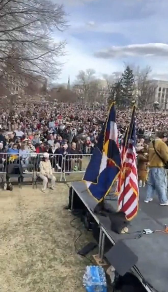 34,000 Rally in Denver as Bernie and AOC Clash with Oligarchs!