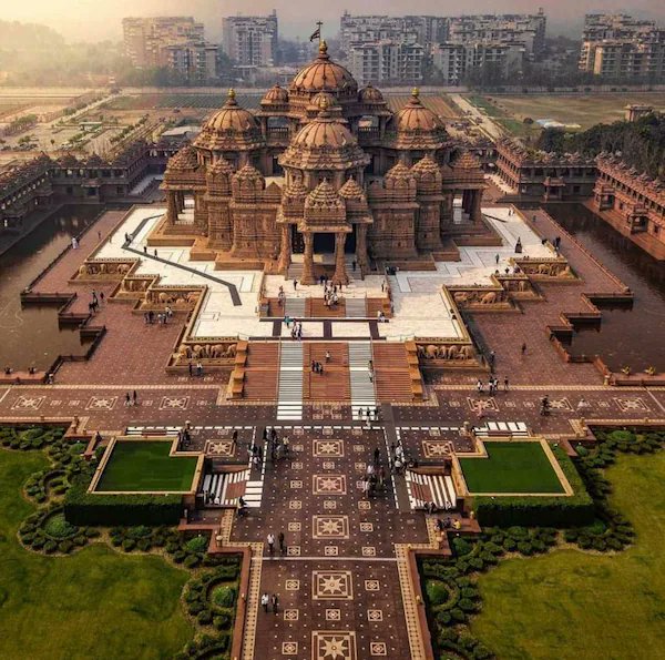 Akshardham Temple: India's Marvel or Controversial Landmark?