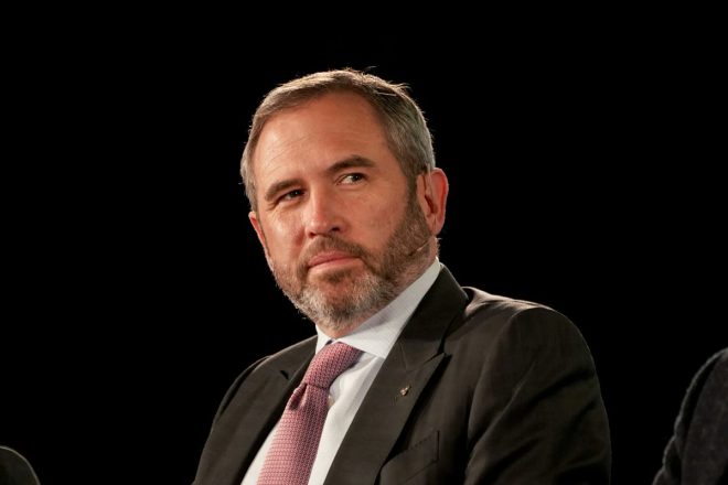 BREAKING: Garlinghouse's Bold Move to Challenge USDC & USDT!