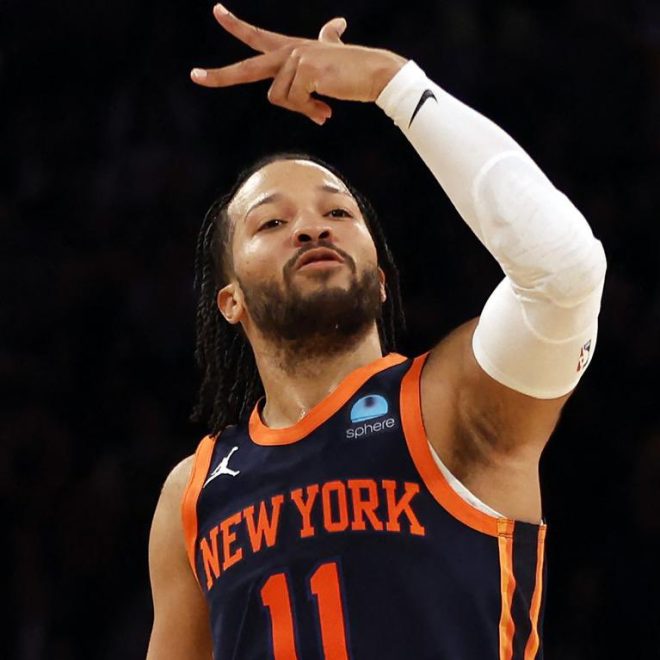 BREAKING: Jalen Brunson's Injury Sparks Outrage Among Fans!