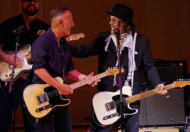 BREAKING: Johnny Depp Rocks NYC Stage with Legends Amid Controversy!