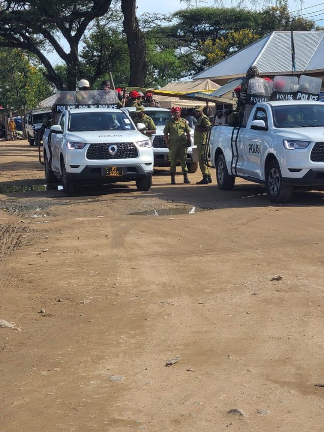 BREAKING: Polisi Wavamia Mkutano wa Mbarali, Katibu Akamatwa!
