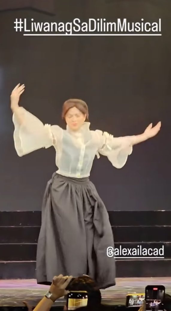Beauty Redefined: Is Inspiration More Important Than Looks?  
D2 LIWANAG SA DILIM SOLD OUT  
*LiwanagSaDilimMusical