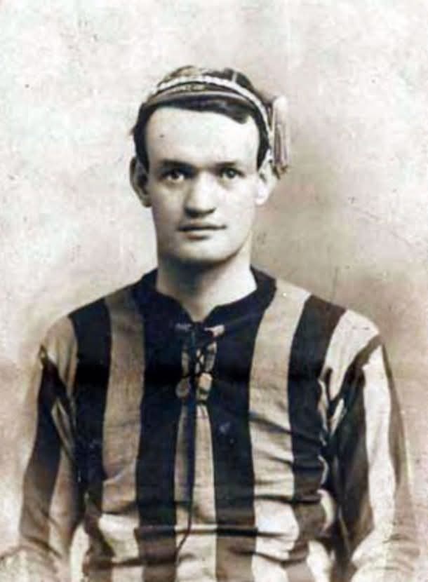 Death of MUFC's First Irish Captain Patrick O'Connell at 71