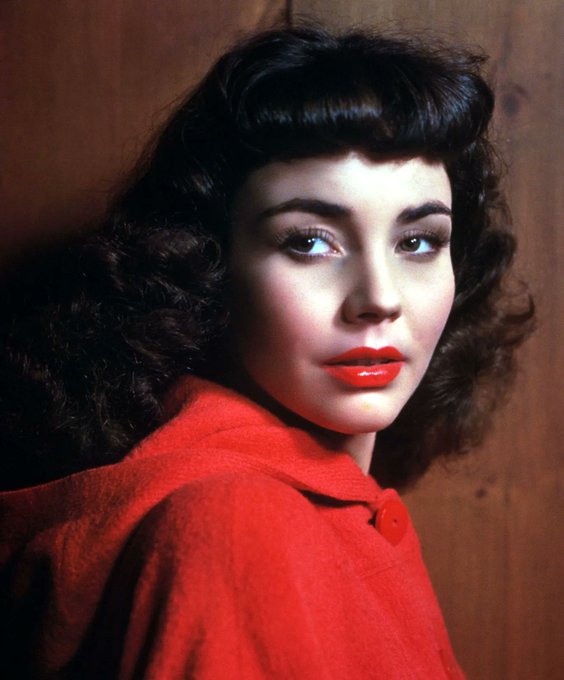 Film Actress Jennifer Jones Death: A Legacy of Struggle & Strength