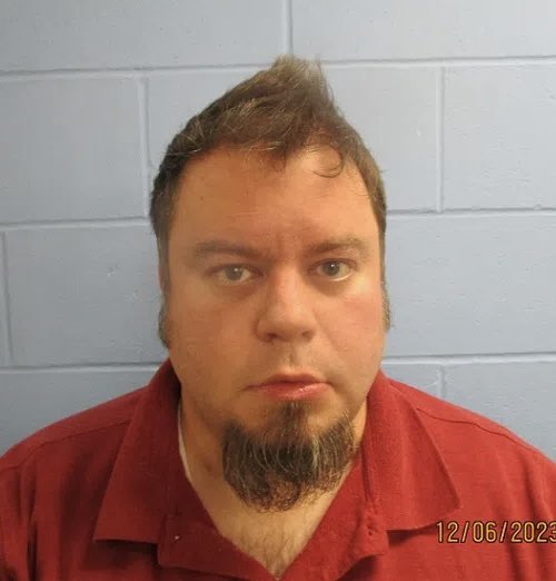 Illinois Worship Leader Ian Maphet Guilty in Child Abuse Case!