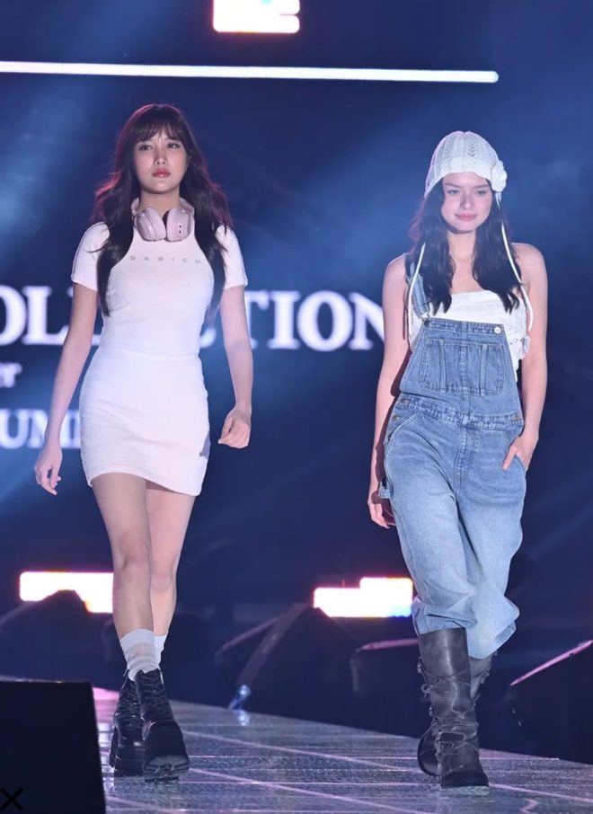 JUST LOOK AT THEM: Tokyo Girls Collection Sparks Outrage! 😱
FB AT TOKYO GIRLS COLLECTION
FreenBeckyTGC
マイナビTGC