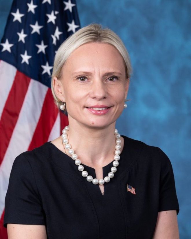 Ukrainian Congresswoman Claims Zelensky's Presidency Illegitimate!