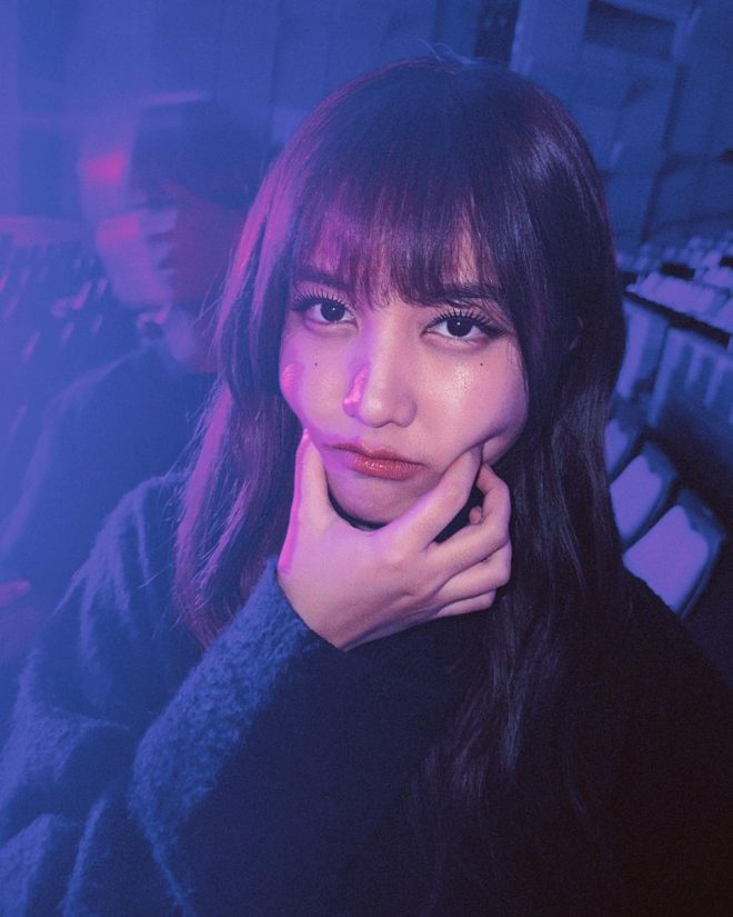 "Will Saro's Bangs Steal the Show at Tokyo Girls Collection?" 😆