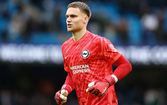 🚨 BREAKING: Manchester United Targets Brighton's Bart Verbruggen!
