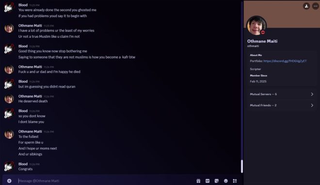 Beware of this scammer: Death of respect for families
Doesn't respect families, mocks employer's deceased father
Do NOT hire, spread this. #roblox #scammeralert #discord #vensgate #trending #developer