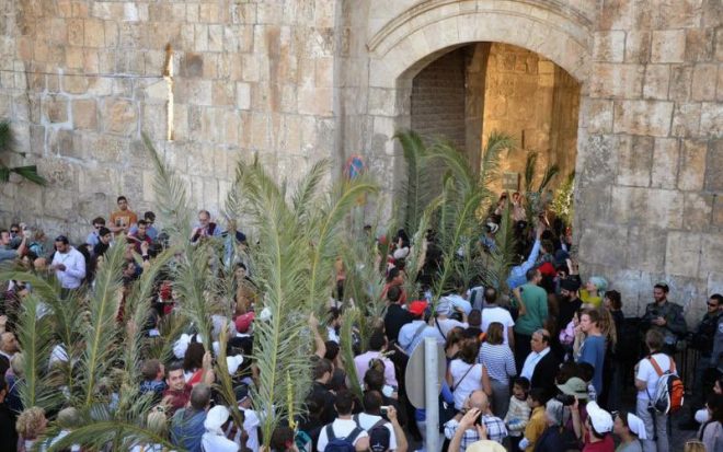 Breaking: Israel Denies Easter Access to Thousands of Christians!