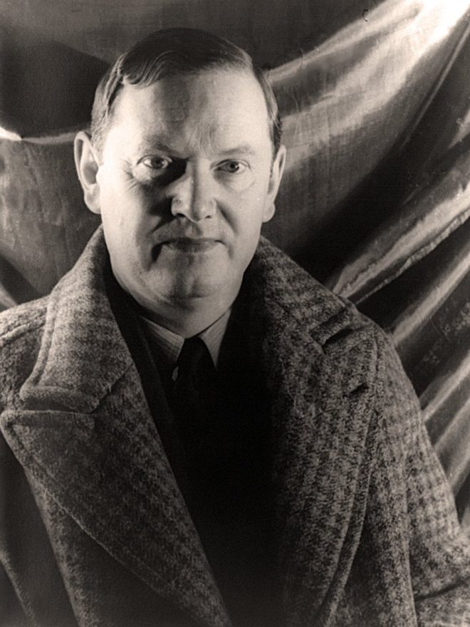 Death of Evelyn Waugh: Renowned Writer Passes Away at 62