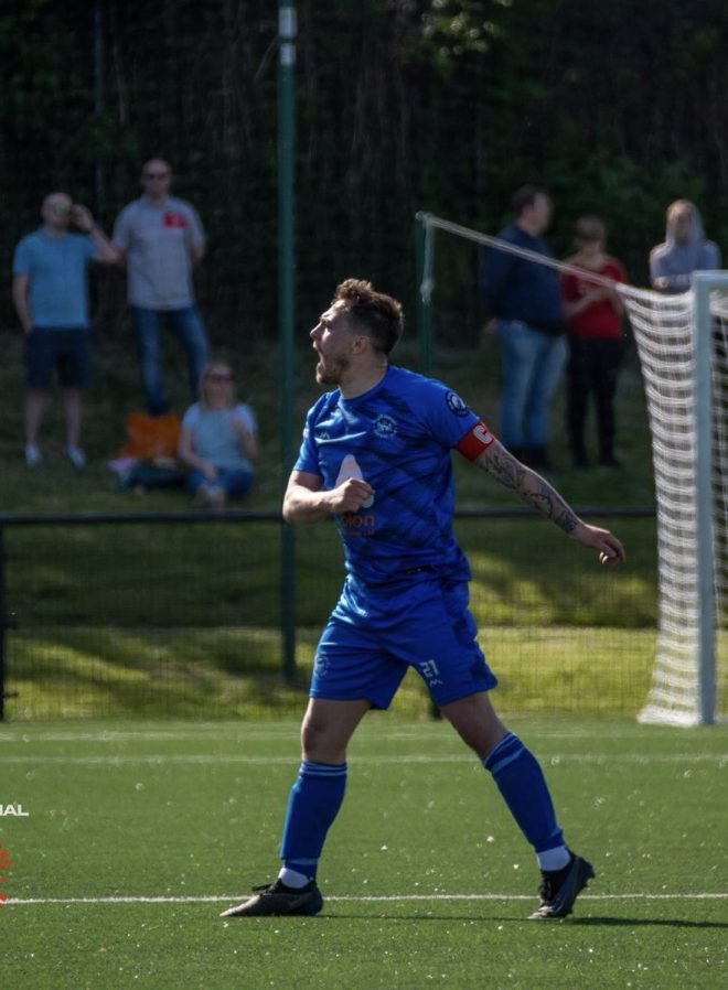 Death of Midfielder Brian Morgan, 35, Saddens Sauchie Juniors