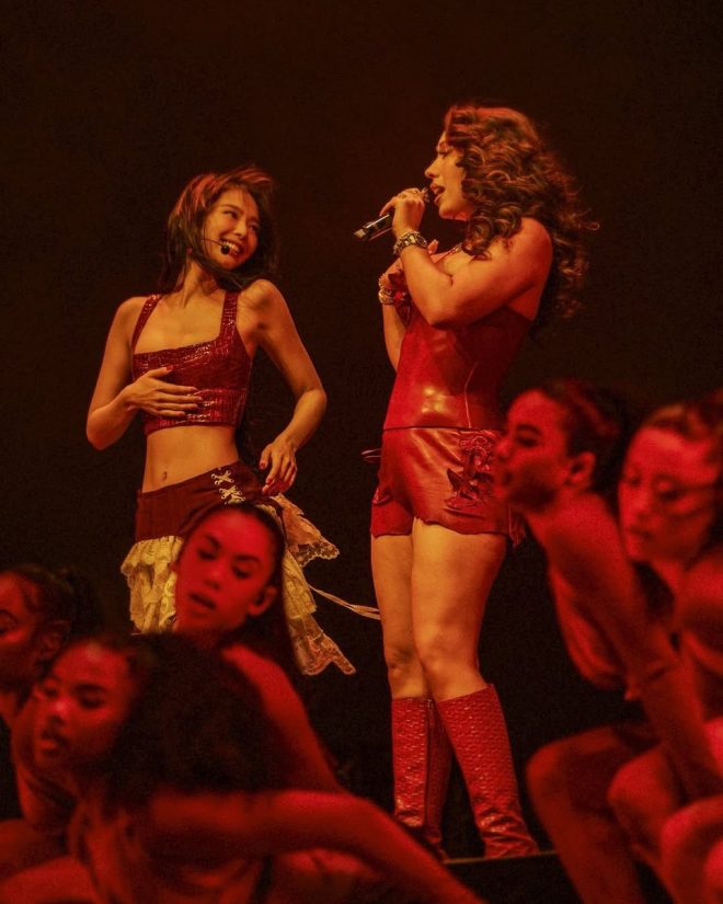 JENNIE'S JAW-DROPPING NIGHT IN THE DESERT: COACHELLA 2025