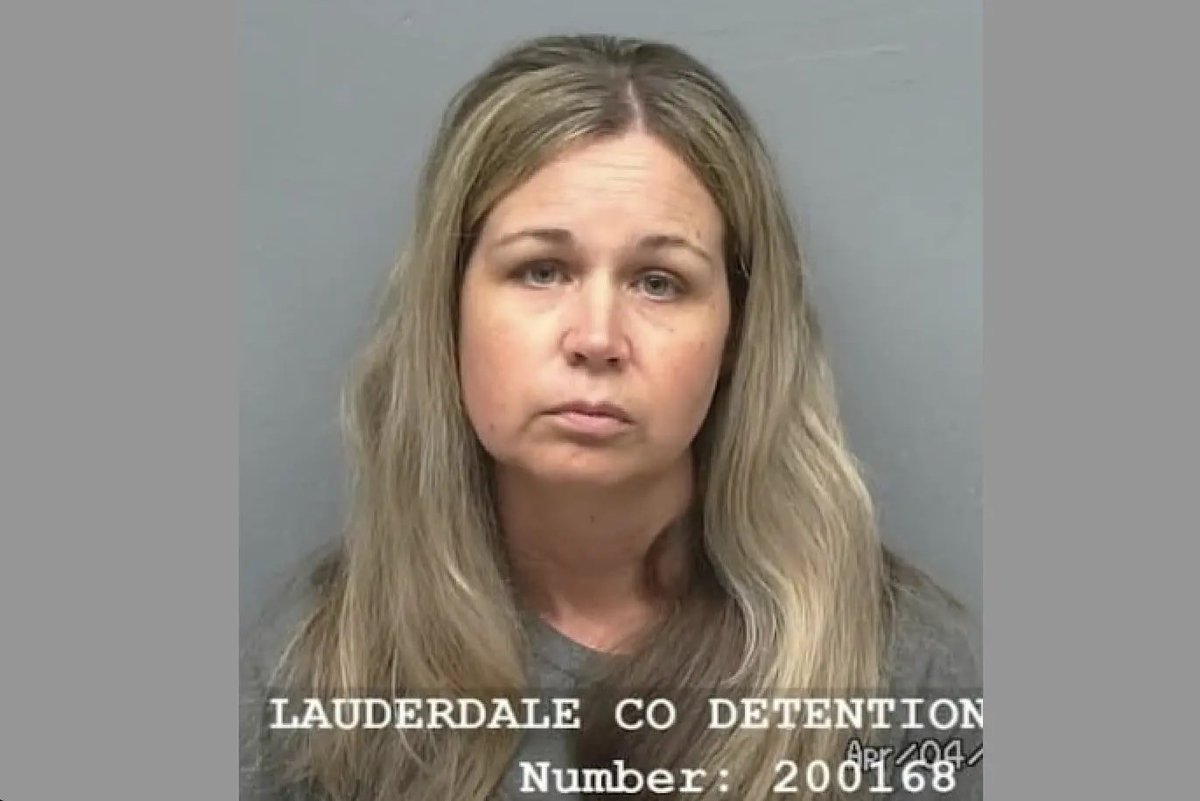 Lunchlady Amy Wigginton Arrested for Alleged Student Affair! - County
