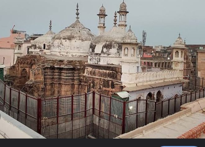 RSS Signals Controversial Campaign to Reclaim Kashi, Mathura