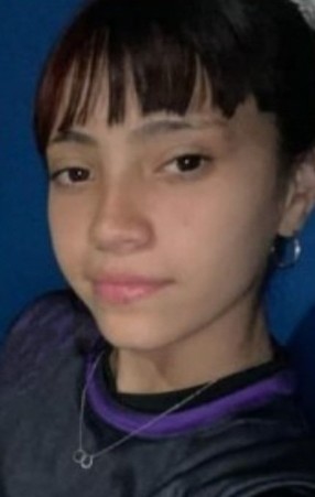 16-Year-Old Zaira Camila Ibarruela Mysteriously Vanishes!
Urgent Search in Villa Florida, Buenos Aires - Share Now! — Zaira Ibarruela desaparecida, alerta de desaparición en Buenos Aires, búsqueda de adolescentes en Solano