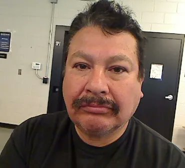 Assassination Threat: Illegal Alien Targets Trump in Shocking Letter! — Illegal immigrant threats against politicians, Trump assassination plot news, handwritten letter threats investigation