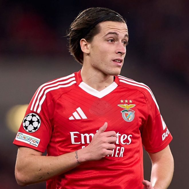 🚨 BREAKING: Álvaro Carreras Desperate to Ditch Benfica for Real! — Álvaro Carreras Real Madrid transfer news, Benfica negotiations 2025, Fabrizio Romano updates