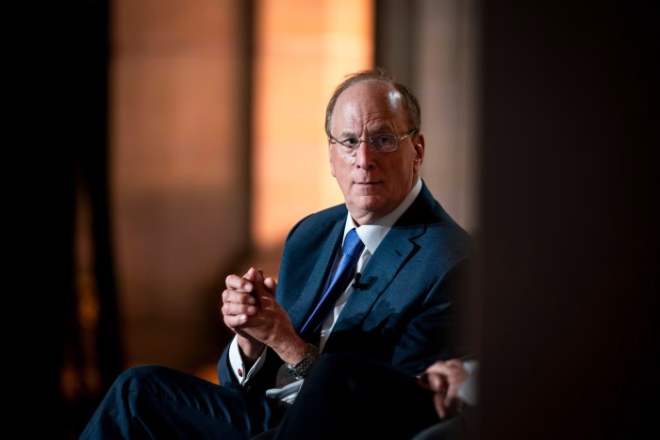 BREAKING🚨 BLACKROCK SNAGS 8,000 BITCOIN FOR $877M! Why Now? — BlackRock Bitcoin investment news, Record Bitcoin purchases May 2025, Institutional investors crypto market trends