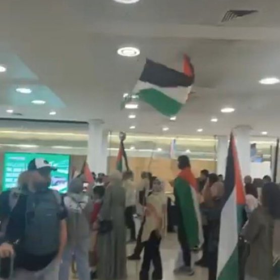 BREAKING: Controversial Gazan Arrival at Sydney Sparks Outrage and Debate!