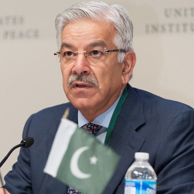 BREAKING: Pakistan's Defense Minister Offers Peace for India’s Halt!