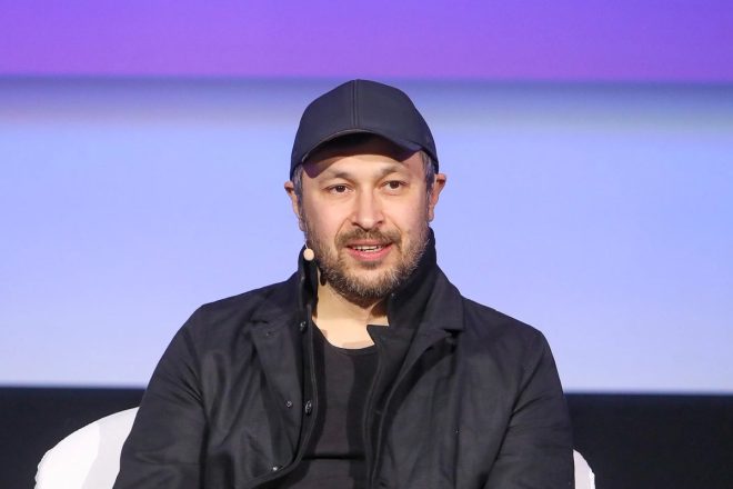 BREAKING: Solana Co-Founder Slams $SUI—Is It Ethereum 2.0? — Solana co-founder insights, Ethereum DAO hack comparison, SUI blockchain performance