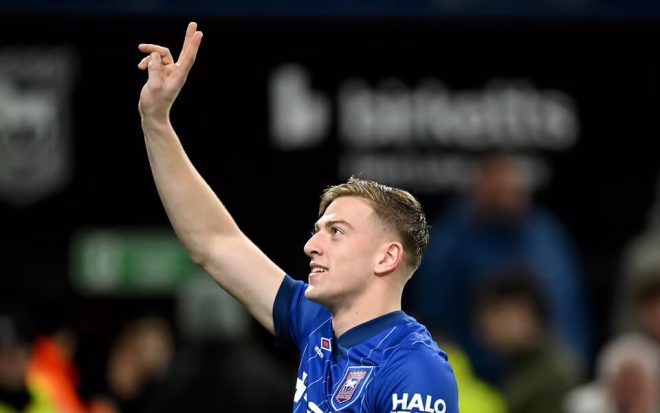 🚨 BREAKING: United's £30M Gamble on Delap - Will He Accept? —  transfer news, Manchester United updates, Liam Delap transfer news