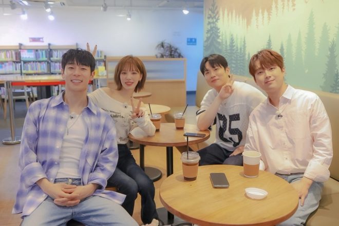 Bangpan Music Shocks Market with First Street Food Experience! —  Busking Experience 2025, Traditional Market Vibes, Street Food Adventures